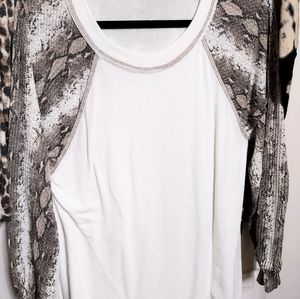 From "Three Bird Nest" Boutique! Size Large